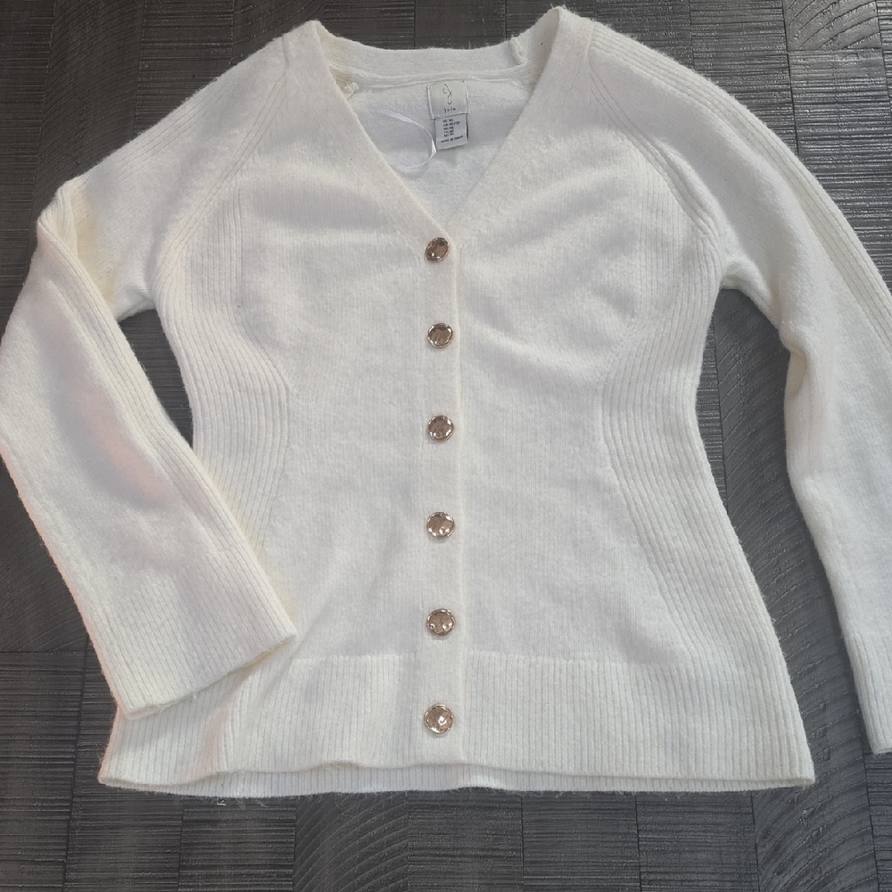 Elegant White Button-Up Women's Sweater